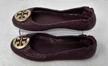Load image into Gallery viewer, Authentic Tory Burch Womens Burgundy Slip-On Ballet Flats Size 8M Damaged