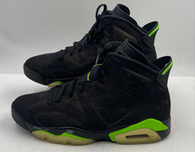 Load image into Gallery viewer, Authentic Nike Mens Jordan 6 Retro Black Green Sneaker Shoes Size 11 Damaged