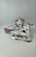Load image into Gallery viewer, Lake Placid Womens White And Pink Ratchet Buckle Ankle Ice Skates