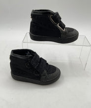 Load image into Gallery viewer, Michael Kors Girls Black Hook & Loop Round Toe Ankle Boots Size 6