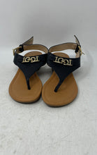 Load image into Gallery viewer, Liz Claiborne Womens Tiffin Black Gold Leather Block Heel Thong Sandals Size 5