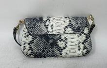 Load image into Gallery viewer, Unbranded Womens Black White Snakeskin Embossed Detachable Strap Shoulder Bag