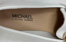 Load image into Gallery viewer, Michael Shannon Womens Silvana Ivory Gold Slip-On Casual Loafer Shoes Size 6.5 M