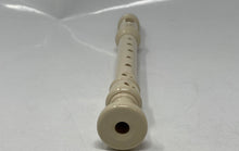 Load image into Gallery viewer, Yamaha YRS-24B Beige Plastic Baroque 3 Piece Key Of C Soprano Recorder With Bag