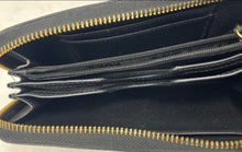 Load image into Gallery viewer, Michael Kors Womens Jet Set Continental Black Leather Zip-Around Wallet