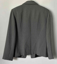 Load image into Gallery viewer, Tahari Womens Gray Notch Lapel Long Sleeve One-Button Blazer Size 12P