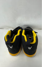 Load image into Gallery viewer, Nike Boys Diamond Turf II 488294-018 Black Yellow Lace-Up Basketball Shoes Sz 7