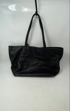 Load image into Gallery viewer, Michael Kors Womens Izzy Black Pebbled Leather Double Handle Tote Handbag