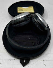 Load image into Gallery viewer, Bose QuietComfort 15 Black Acoustic Noise Cancelling Headphones With Case NCL