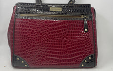 Load image into Gallery viewer, Samantha Brown Womens Red Black Croc Embossed Leather Zip Top Dowel Tote Bag