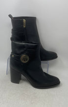 Load image into Gallery viewer, Tommy Hilfiger Womens Black Round Toe High Block Ankle Boots Size 9.5M