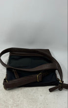Load image into Gallery viewer, Stone & Co. Womens Black Brown Leather Adjustable Strap Zip Top Crossbody Bag