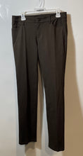 Load image into Gallery viewer, Ann Taylor Womens Brown Flat Front Pockets Straight Leg Trouser Pants Size 8