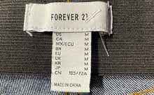 Load image into Gallery viewer, Forever 21 Womens Blue Dark Wash Pockets Denim Flared Jeans Size Medium