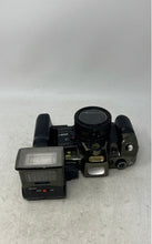 Load image into Gallery viewer, Vintage Magnabox Vision MGM-1 Black Motor Drive 35mm Film Camera With Flash
