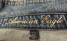 Load image into Gallery viewer, American Eagle Outfitters Womens Blue Denim Long Sleeve Short Jean Jacket Size M