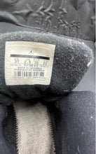 Load image into Gallery viewer, Jordan 12 Boys Black Shoes Size 3