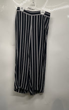 Load image into Gallery viewer, Loft Womens Black White Striped Pockets Pull-On Wide-Leg Ankle Pants Size SP