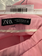 Load image into Gallery viewer, Zara Womens Pink Side Zip Front Pockets Short Mini Skorts Size Medium