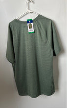 Load image into Gallery viewer, Champion Mens Green Short Raglan Sleeve Crew Neck Pullover T-Shirt Sz XL W/ Tag