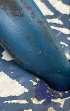 Load image into Gallery viewer, Authentic Tory Burch Womens Blue White Flip Flop Sandals Size 6-7 Damaged