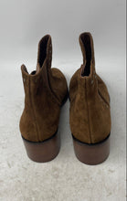 Load image into Gallery viewer, Steve Madden Womens Cade Brown Leather Studded Block Heel Ankle Bootie Size 9.5M