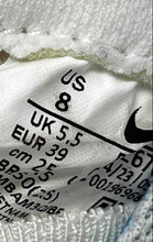 Load image into Gallery viewer, Nike Womens ReactX Infinity Run 4 White Round Toe Lace-Up Sneaker Shoes Size 8