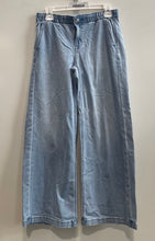 Load image into Gallery viewer, American Eagle Womens Light Blue Denim Stretch Slash Pocket Wide-Leg Jeans Sz XS
