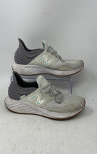 Load image into Gallery viewer, New Balance Womens Fresh Foam Roav Light Green Gray Sneaker Shoes Size 8.5