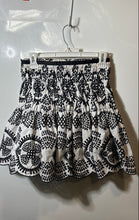 Load image into Gallery viewer, Zara Womens Black White Floral Embroidered Smocked Side Zip Mini Skirt Size S