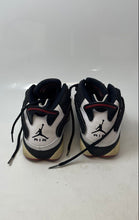 Load image into Gallery viewer, Nike Mens Air Jordan 6 Rings Iconic Black White Red Colorway Sneaker Shoes Sz 9