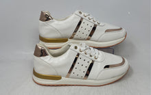 Load image into Gallery viewer, Unbranded Womens White Golden Tone Low Top Lace-Up Sneaker Shoes Size 11.5