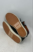 Load image into Gallery viewer, Clarks Mens Tartan Gray Leather Lace-Up Mid Top Sneaker Shoes Size 9 M
