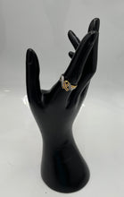 Load image into Gallery viewer, Unbranded Fashion Women's Ring Weight 4.0g (NCL)