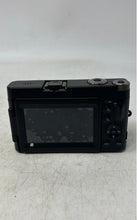 Load image into Gallery viewer, Black 3.0 Inch Side Flip Screen High Definition DSLR Digital Video Camera