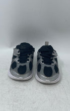 Load image into Gallery viewer, Nike Kids V5 RNR HQ6413-001 Black Gray Slip-On Sneaker Shoes Size 7C