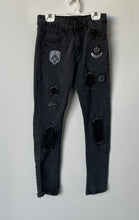 Load image into Gallery viewer, Sean John Boys Black Denim Dark Wash Distressed Skinny Leg Jeans Size 12