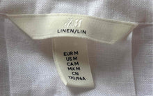 Load image into Gallery viewer, H&M Womens White Linen Short Sleeve Button Front Cropped Button-Up Shirt Size M