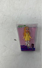 Load image into Gallery viewer, Assorted Mini Bratz Collectible Figure From MGA's Miniverse 4 Piece