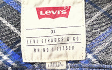 Load image into Gallery viewer, Levi's Mens Gray Blue Plaid Long Sleeve Collared Flannel Button-Up Shirt Size XL