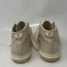 Load image into Gallery viewer, Authentic Tory Burch Womens Buddy Cream Beige Sneaker Shoes Size 8M Stained