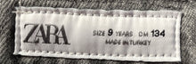 Load image into Gallery viewer, Zara Girls Gray Denim 5-Pocket Design Mid-Rise Straight Jeans Pants Sz 9Y W/Tags