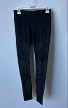 Load image into Gallery viewer, Lululemon Womens Black Mapped Out High-Rise Tight Activewear Ankle Leggings Sz 8