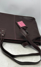 Load image into Gallery viewer, Buxton Unisex Brown Faux Leather Inner Pocket Shoulder Strap Medium Tote Bag
