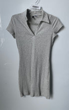 Load image into Gallery viewer, Divided By H&M Womens Gray Short Sleeve V-Neck Collared Pullover Polo Dress Sz M