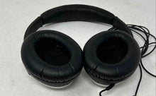 Load image into Gallery viewer, Bose QuietComfort 15 Black Acoustic Noise Cancelling Headphones With Case NCL