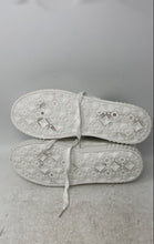 Load image into Gallery viewer, True Religion Womens Sarahi White Low Top Lace-Up Sneaker Shoes Size 10