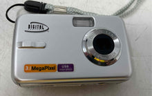 Load image into Gallery viewer, Digital Concepts Silver 4X Zoom 3.1 Megapixel Digital Camera w/ Case Not Tested
