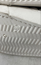 Load image into Gallery viewer, Vintage Havana Womens Lexi White Black Check Mid Top Sneaker Shoes Size 8