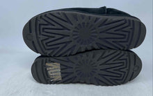 Load image into Gallery viewer, UGG Womens Classic Black Suede Round Toe Casual Slip-On Slipper Size 9